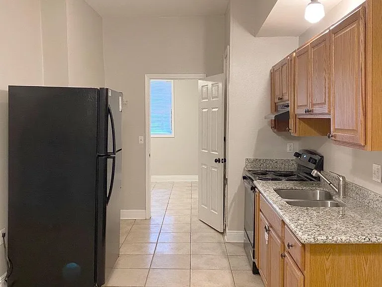 Updated kitchen, granite countertops