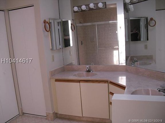 5th image of 1681 NW 107th Ln