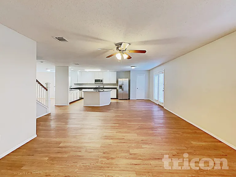 146 Washington Way — Photo 5