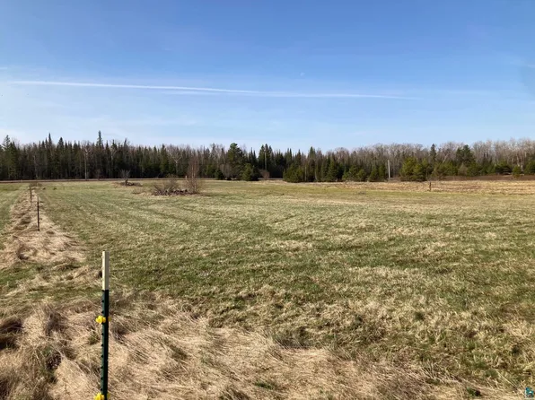 Roberg Rd, Duluth, MN 55804