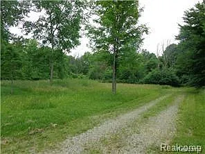 50829 Warren Rd photo 1