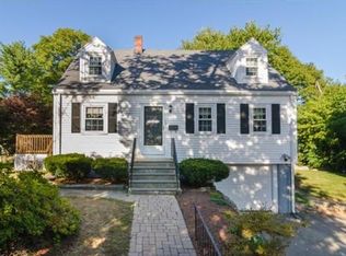 15 Idlewell St, Weymouth, MA 02188