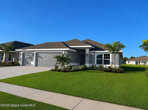 210 Edgevale Rd SE, Palm Bay, FL 32909