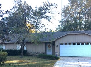 1805 Stillwater Dr, Gautier, MS 39553