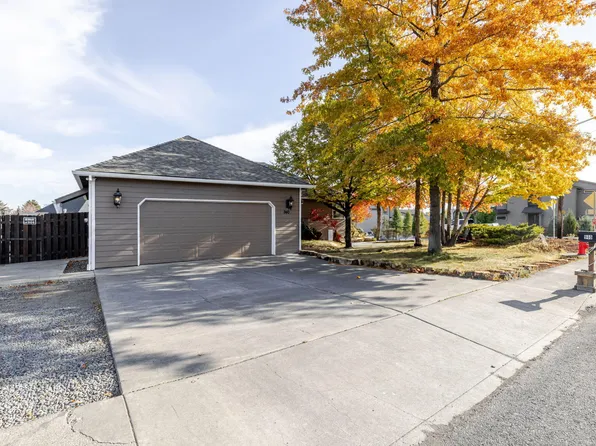 940 NE Purcell Blvd, Bend, OR 97701