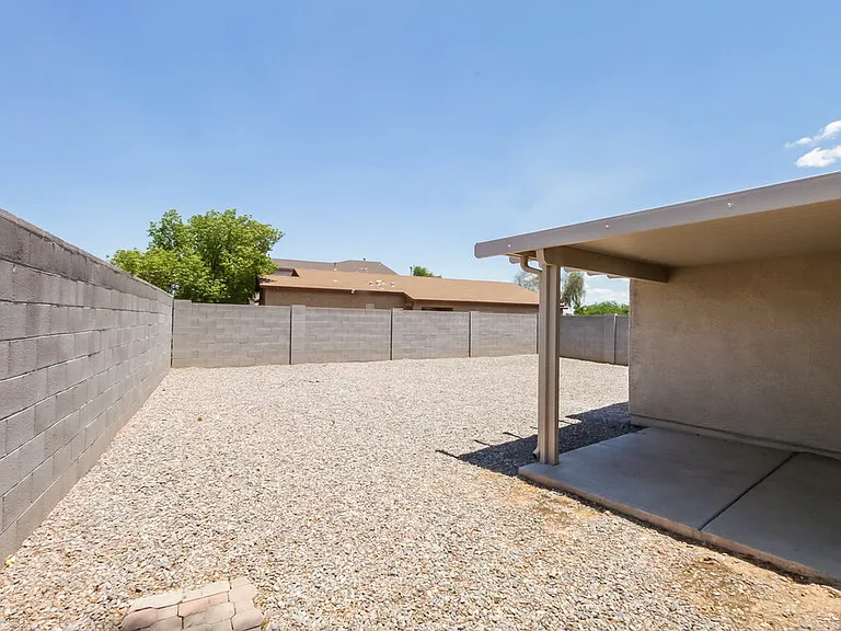 1936 E Dust Devil Dr — Photo 16