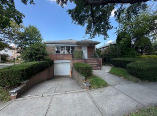 17103 69th Ave, Fresh Meadows, NY 11365
