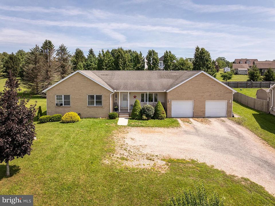 1st image of 610 Harvey Winters Dr