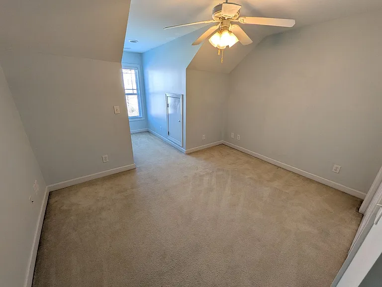 927 Kensington Park Rd — Photo 20