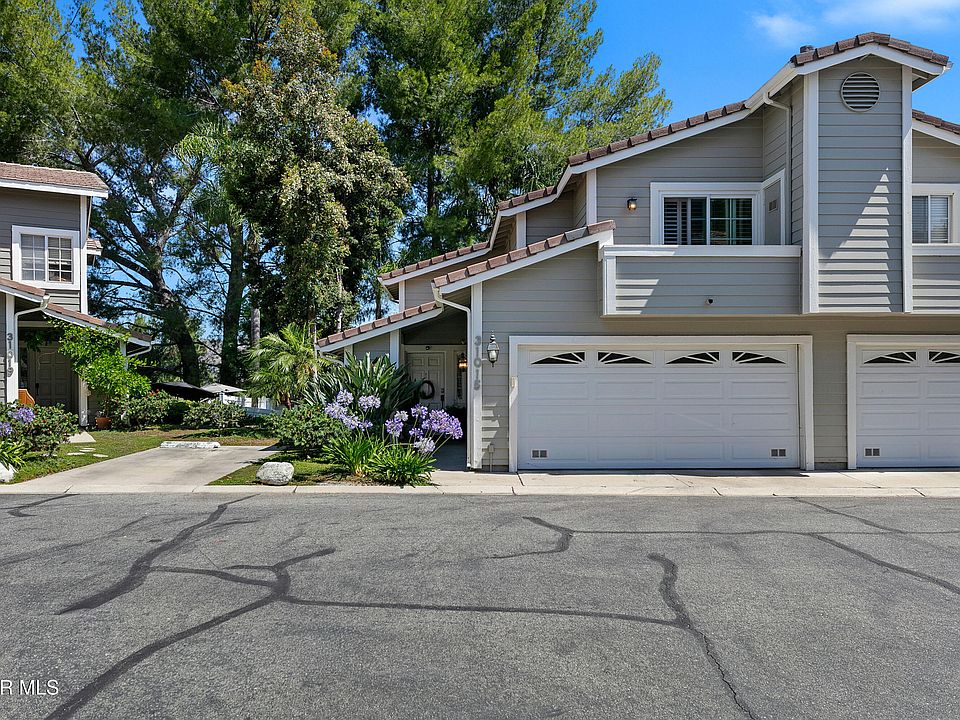 1st image of 31015 Lexington Way