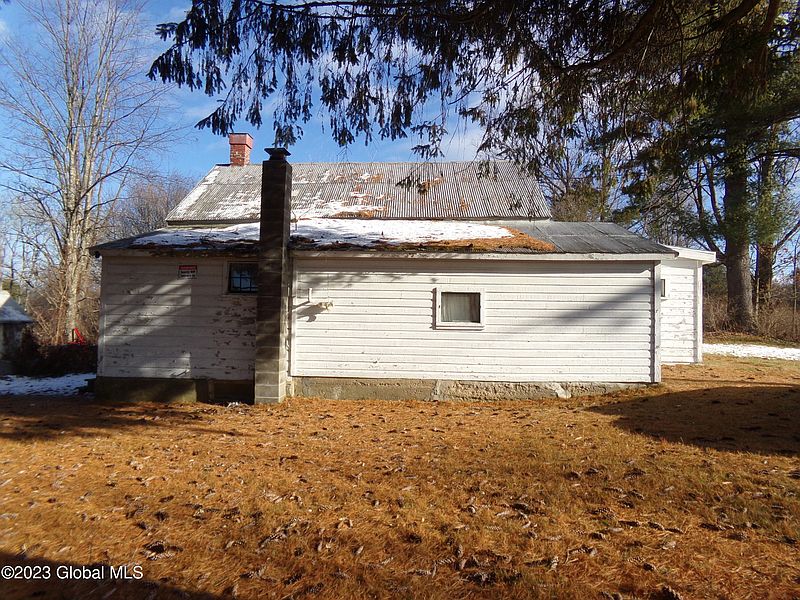 3rd image of 499 Ridge Road