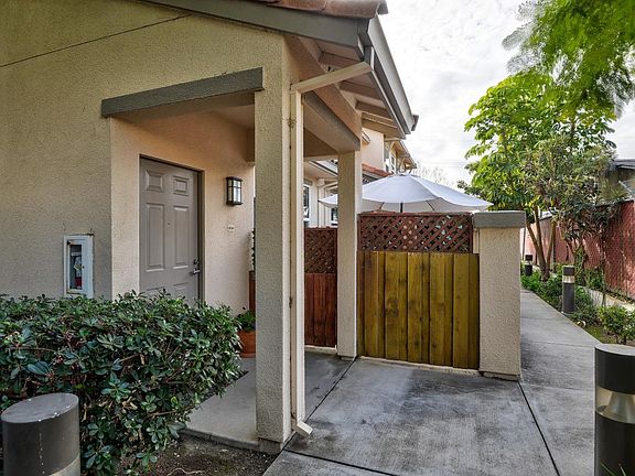 3rd image of 2177 Alum Rock Ave APT 414
