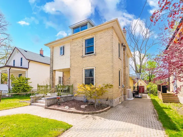 440 Moore St, Cambridge, ON N3H 3A9
