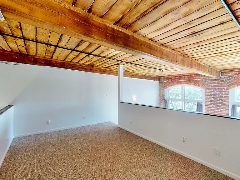 201 S Hoskins Rd #317 — Photo 21