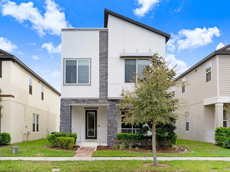 10372 Austrina Oak Loop