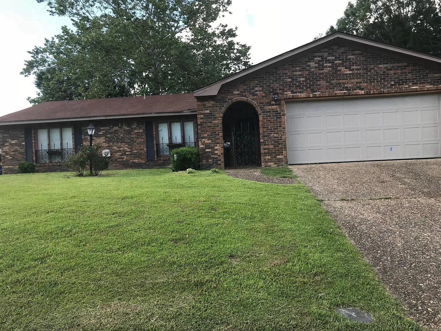 3 bed, 1794 sqft, $1,475 — Photo 1