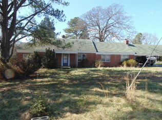 191 County Pond Rd, Lawrenceville, VA 23868