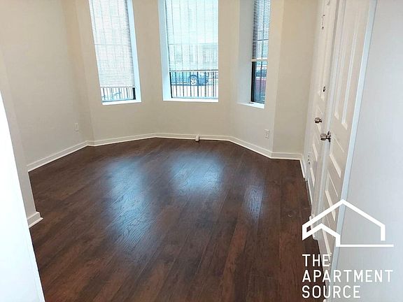 3rd image of 2541 S Saint Louis Ave #1F