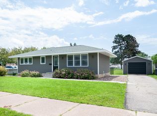 2318 Redfield St, La Crosse, WI 54601