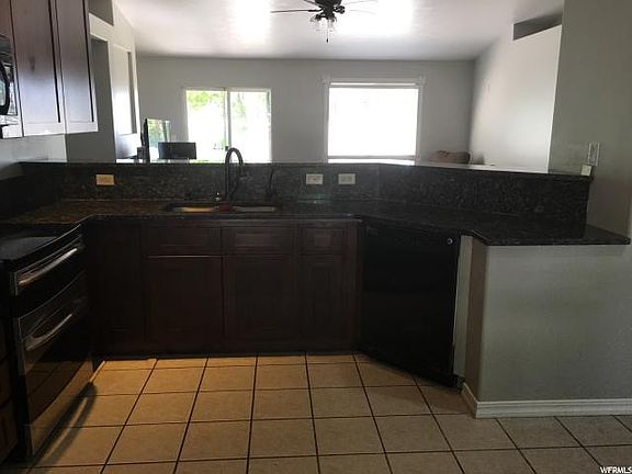 5th image of 1040 S Emerald Ct