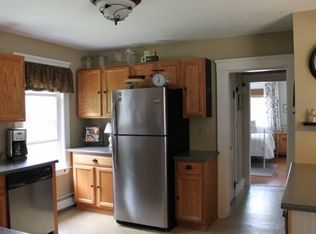 12 Sibley St, Auburn, MA 01501