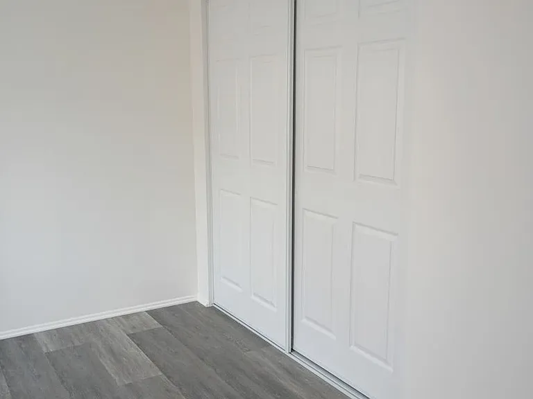 508 S Victoria Ave — Photo 16