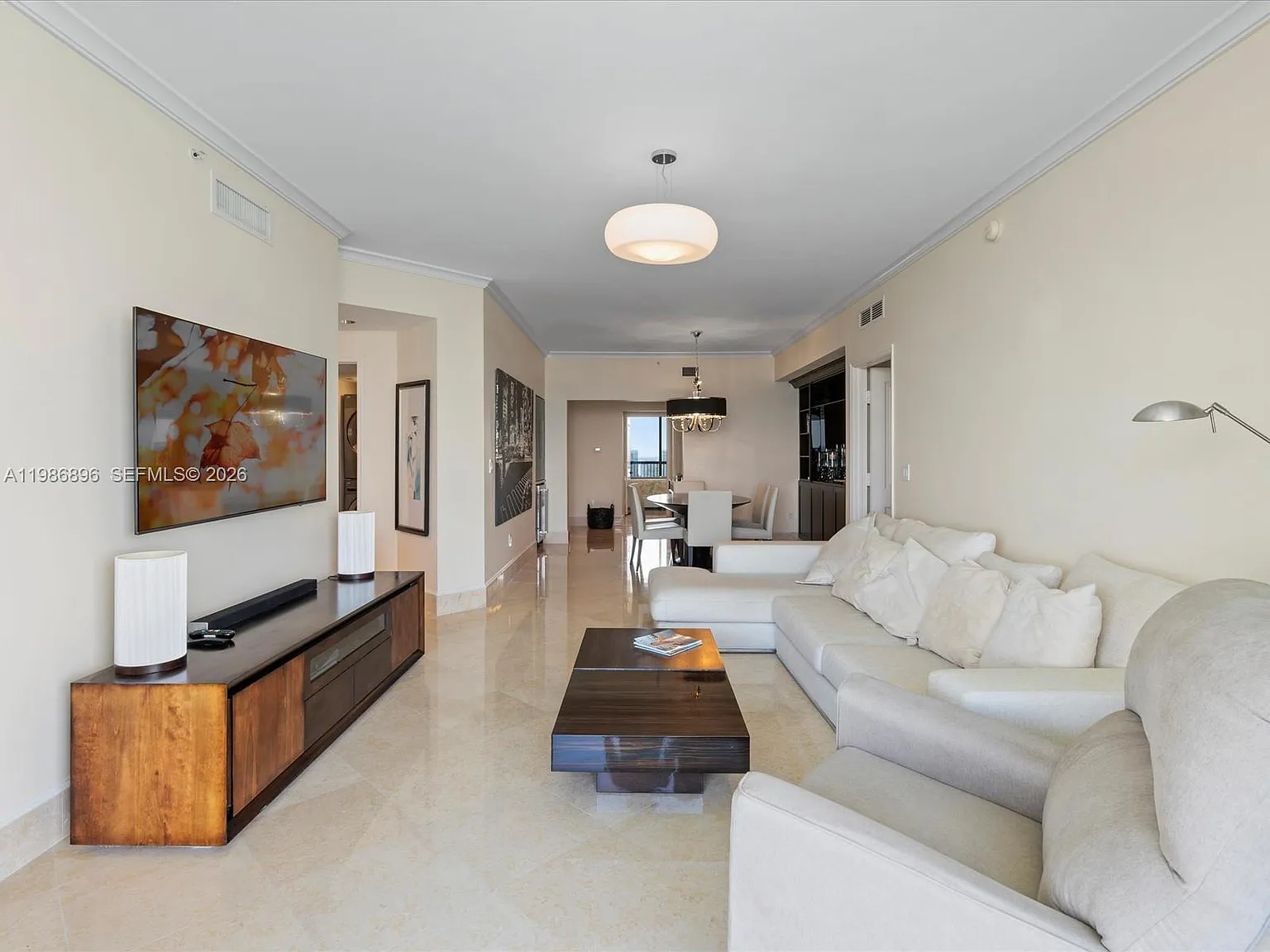 Acqualina Ocean Residence — Photo 2