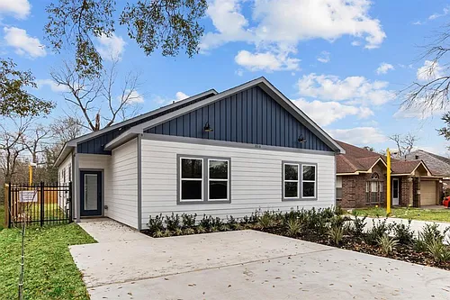 1010 Junell St Photo 1