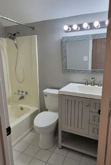 2204 Oakdale Dr — Photo 17