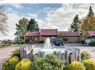 164 Oswego Smt, Lake Oswego, OR 97035