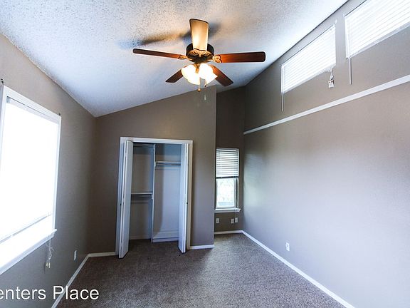 5th image of 636B Earthside Cir