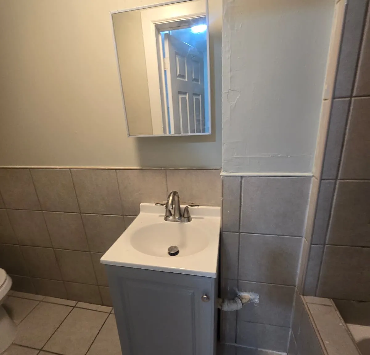 2 bed, $1,825 — Photo 4