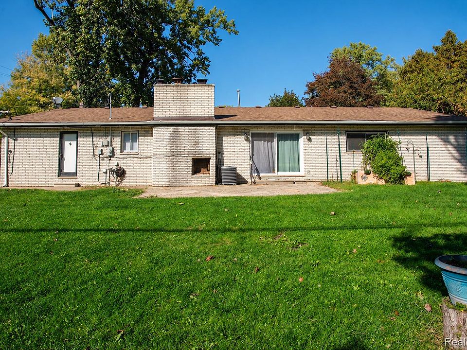 19655 Saxton Ave, photo 28