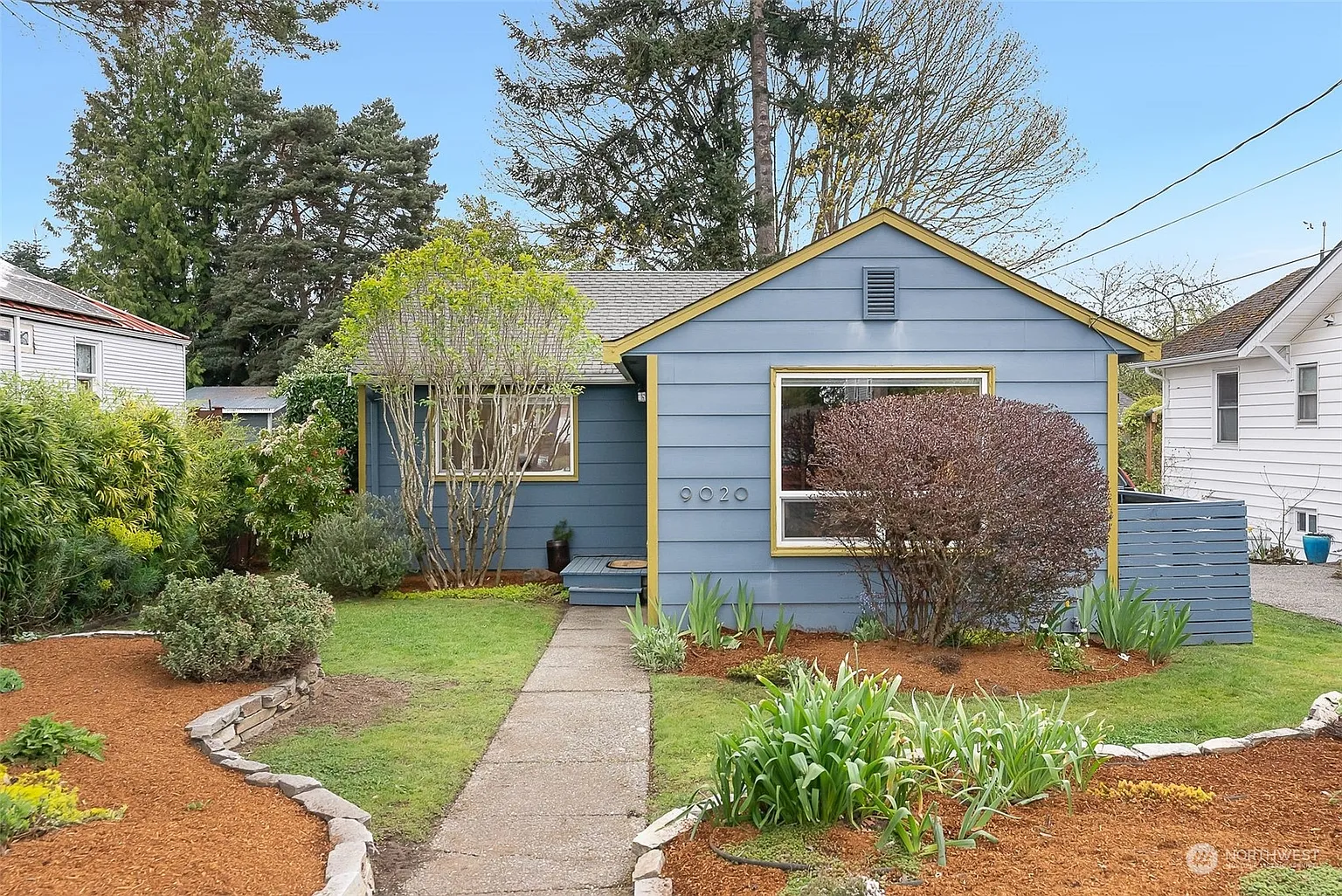 9020 13th Avenue SW photo 1