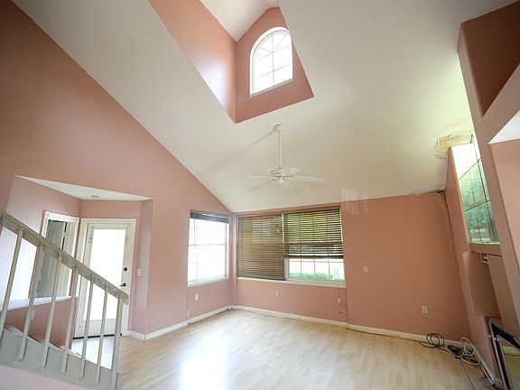 4th image of 8111 Northboro Ct #11A