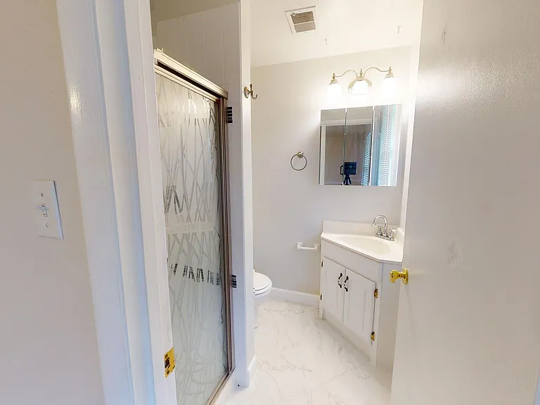 6103 Ronna Cir — Photo 31