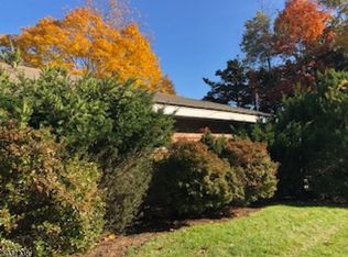 175 Forest Hill Rd, West Orange, NJ 07052
