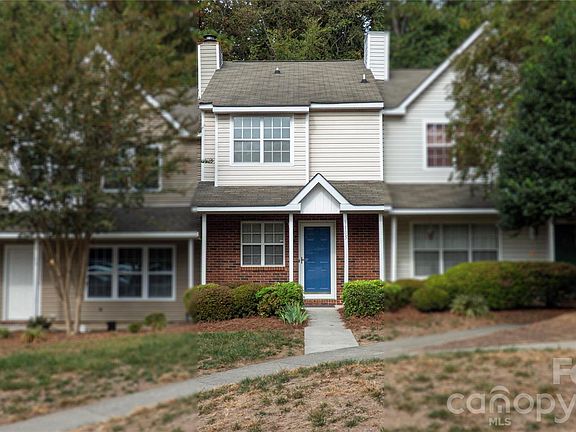 3rd image of 9105 Exbury Ct
