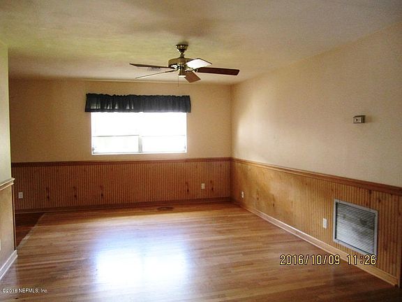 3rd image of 5640 Coppedge Ave