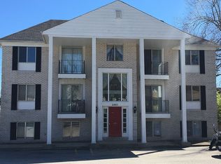 2480 Graceland, Decatur, IL 62526