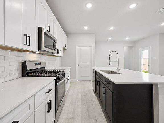 6th image of this home