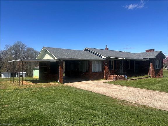 2nd image of 285 Oak Ridge Church Rd