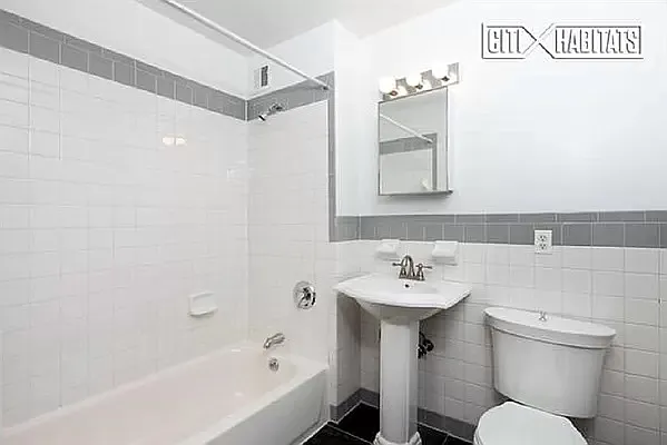 Rented by Corcoran | media 7