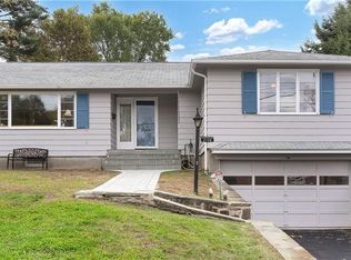 2129 Boulevard, West Hartford, CT 06107