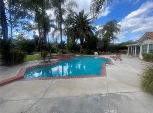 8529 Keokuk Ave, Winnetka, CA 91306