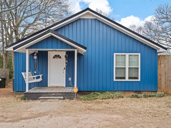 13 Hindman St, Pelzer, SC 29669