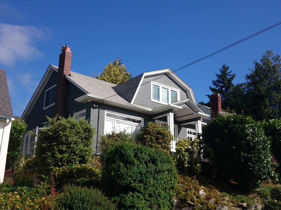 2nd image of 3107 Broadway E