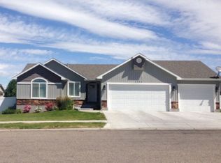 4259 E Barton Ln, Ammon, ID 83406