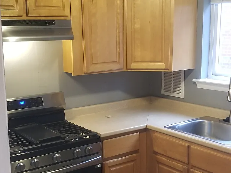 9418 Kirkwood Rd — Photo 9