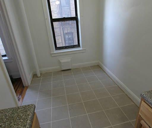 2nd image of 4415 43rd Ave APT J5